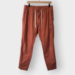Vuori Mens Ripstop Slim Fit Pants Organic Cotton Rust Orange Sz Lg Travel Hiking
